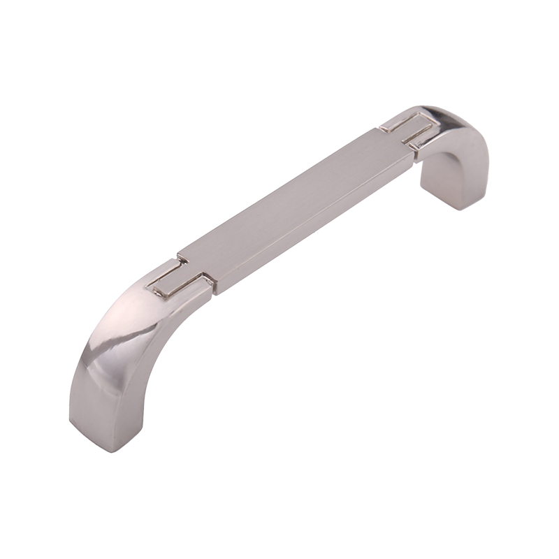 106 Paduan Zinc Bright Chrome Cabinet Handle